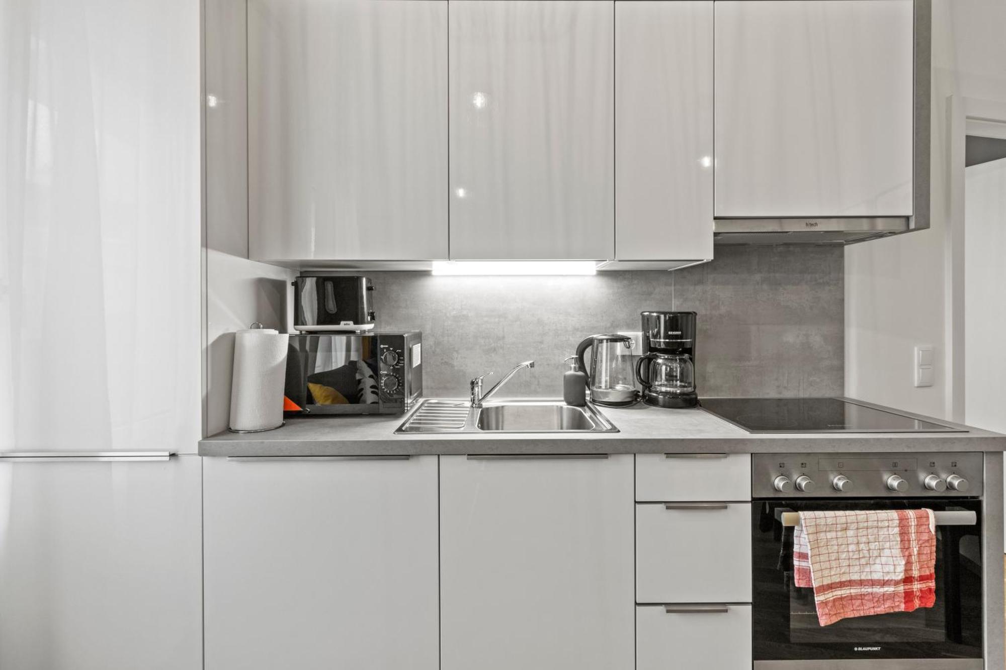 1 Min To Public Transport - 3 Min To Supermarket And Pharmacy - On-Site Parking For 19,90 Eur Wien Ngoại thất bức ảnh