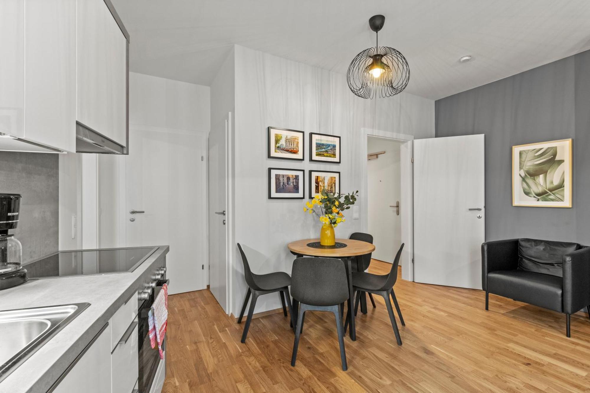 1 Min To Public Transport - 3 Min To Supermarket And Pharmacy - On-Site Parking For 19,90 Eur Wien Ngoại thất bức ảnh